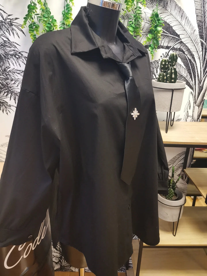 CHEMISE UNIE + CRAVATE LARA
