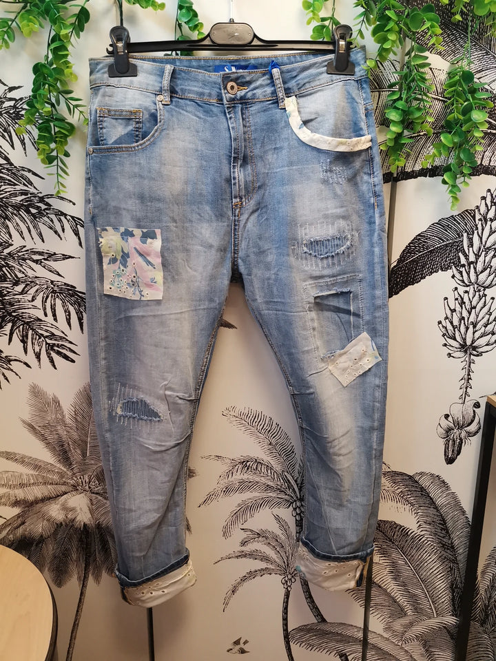 JEANS EMPIÈCEMENTS FLEURIS MAORIE
