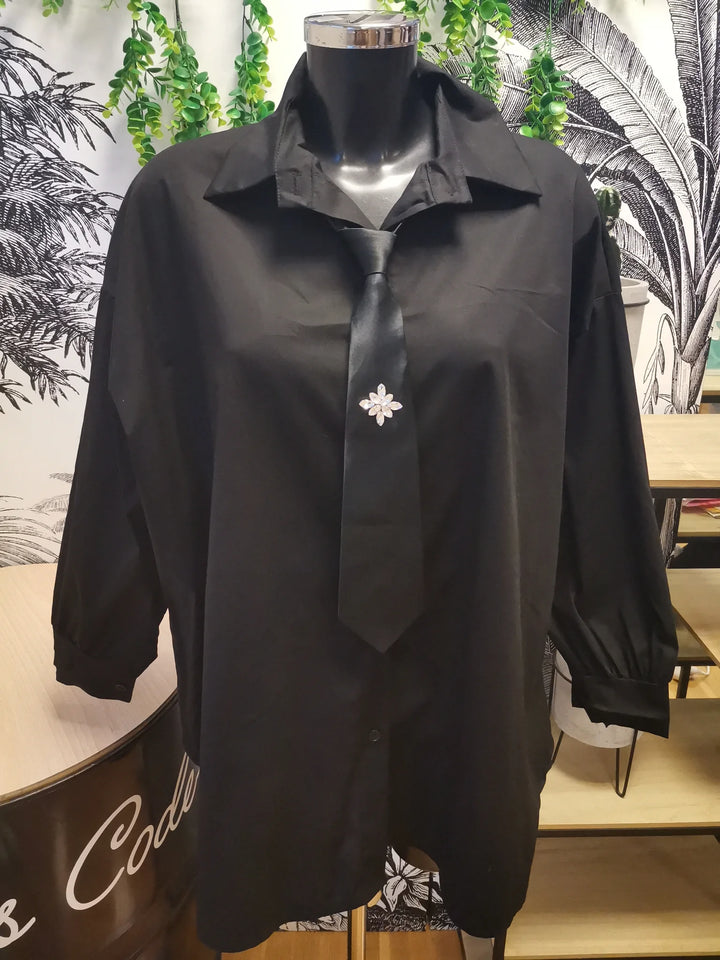 CHEMISE UNIE + CRAVATE LARA